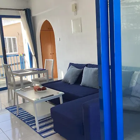 Apartment Blue Tasteful Complex Pool View *