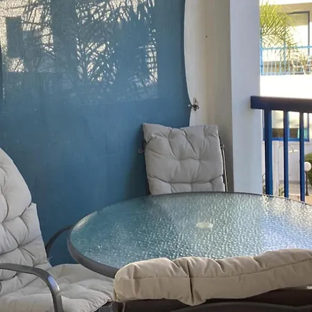 Blue Tasteful Complex Pool View Appartement *