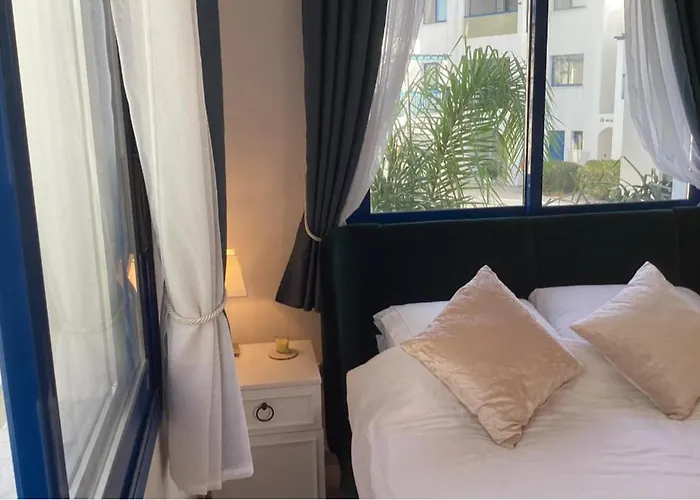 Blue Tasteful Complex Pool View Apartmán *